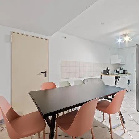 Apartamento Big Family Treptower Park Berlim